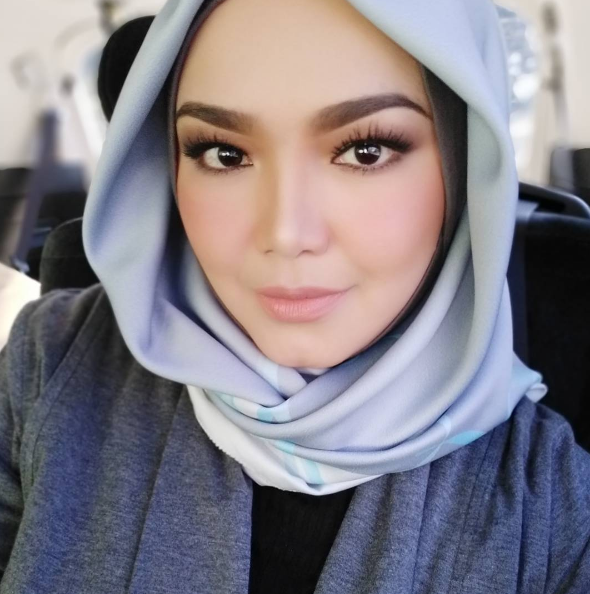 maklumat ujian darah bocor siti nurhaliza kini hamil 2