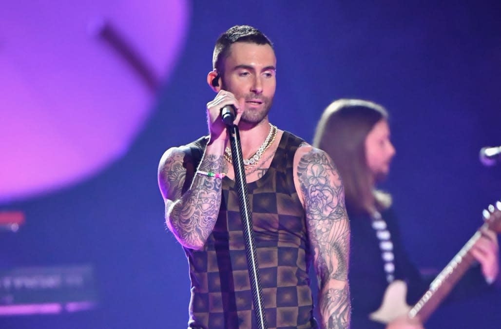 maroon 5 adam levine vokal