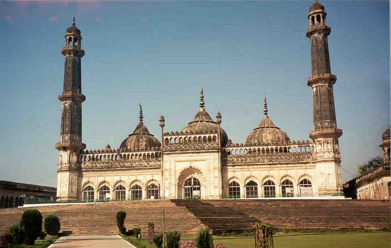 masjid asfi antara terbesar di dunia