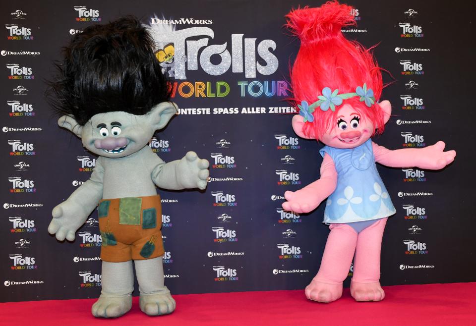 maskot trolls world tour poppy branch