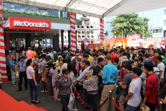 mcdonalds dibuka di vietnam