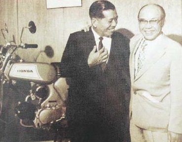 mendiang tan sri loh boon siew dan soichiro honda 2