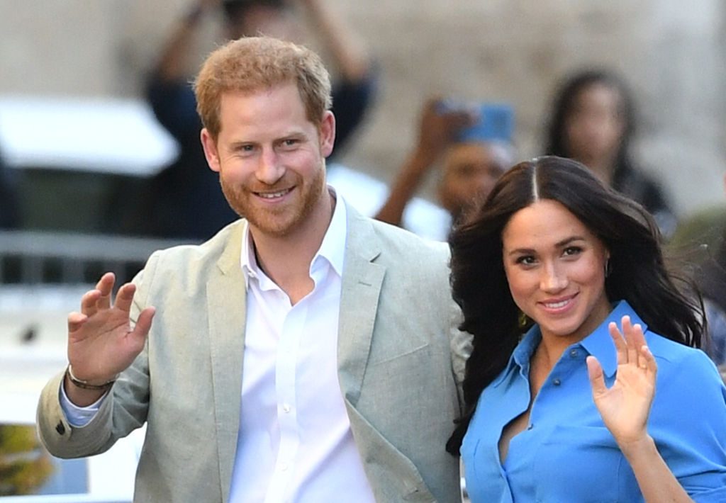 mengapa putera harry dan meghan markle mahu undur diri dari keluarga diraja britain