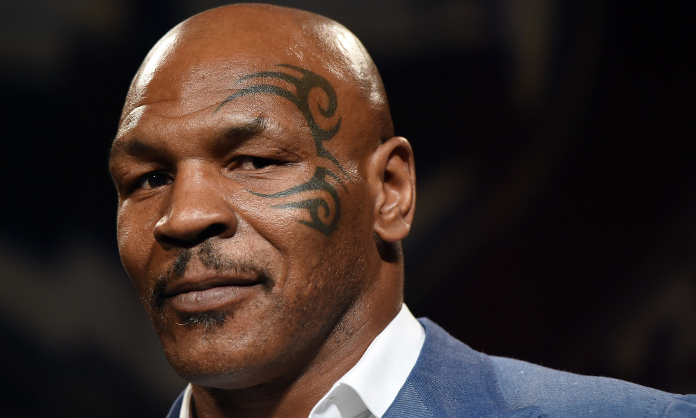 mike tyson seorang muslim