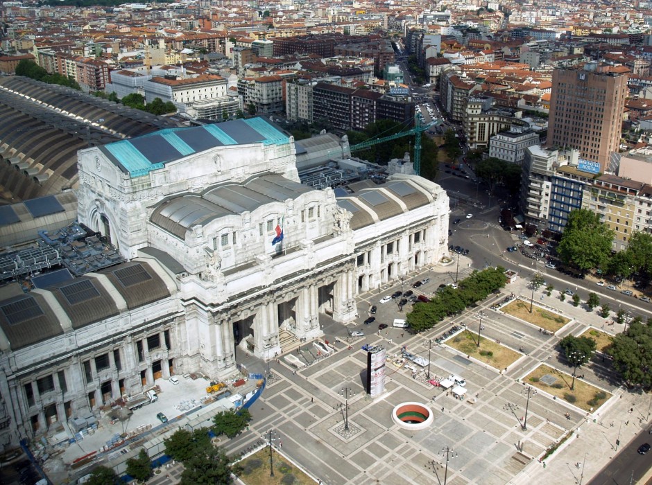 milano centrale stesen kereta api paling cantik di dunia