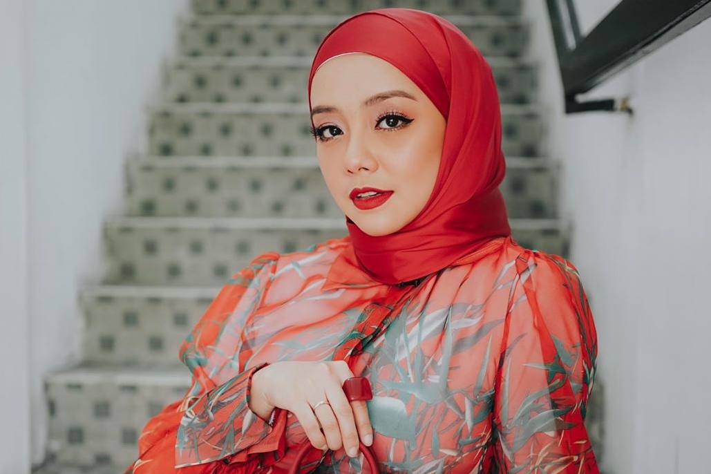 mira filzah bertunang 790