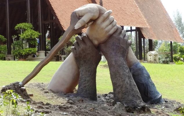 monumen mat chinchang dan mat raya