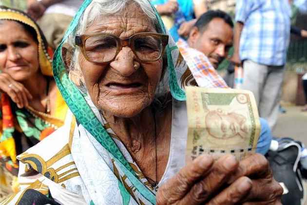 narendra modi keluarkan dasar demonetisasi india 2016