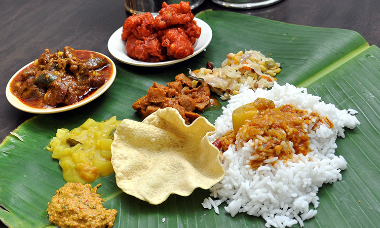 nasi daun pisang makanan malaysia