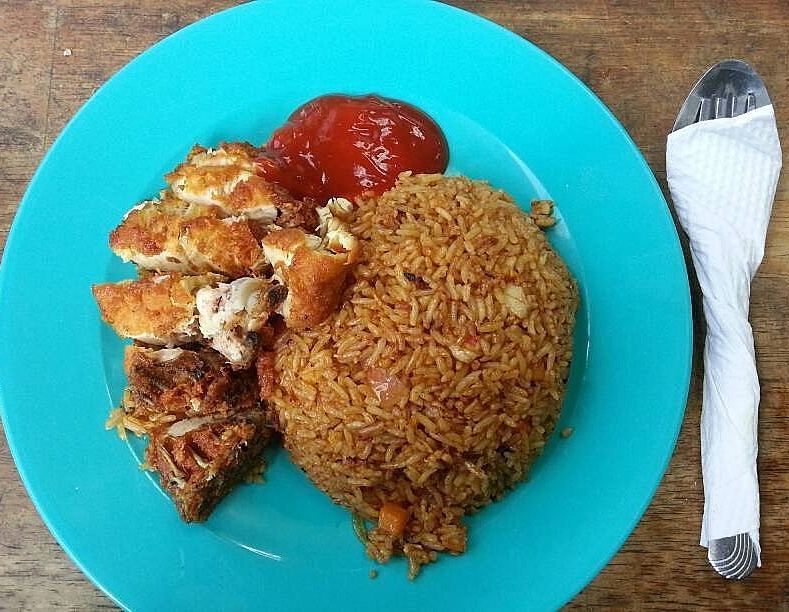 nasi goreng ayam bujang