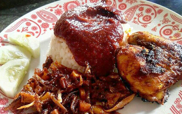 nasi lemak ayam