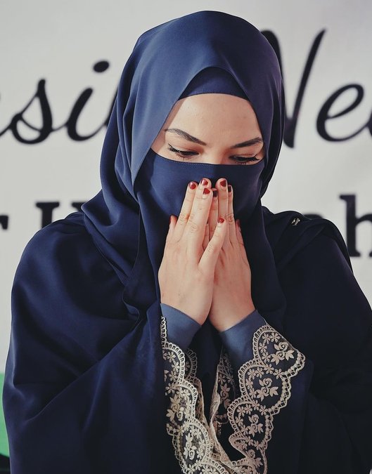 neelofa nikah