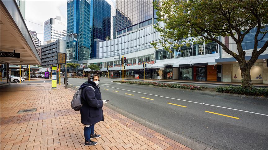 new zealand lanjutkan perintah berkurung