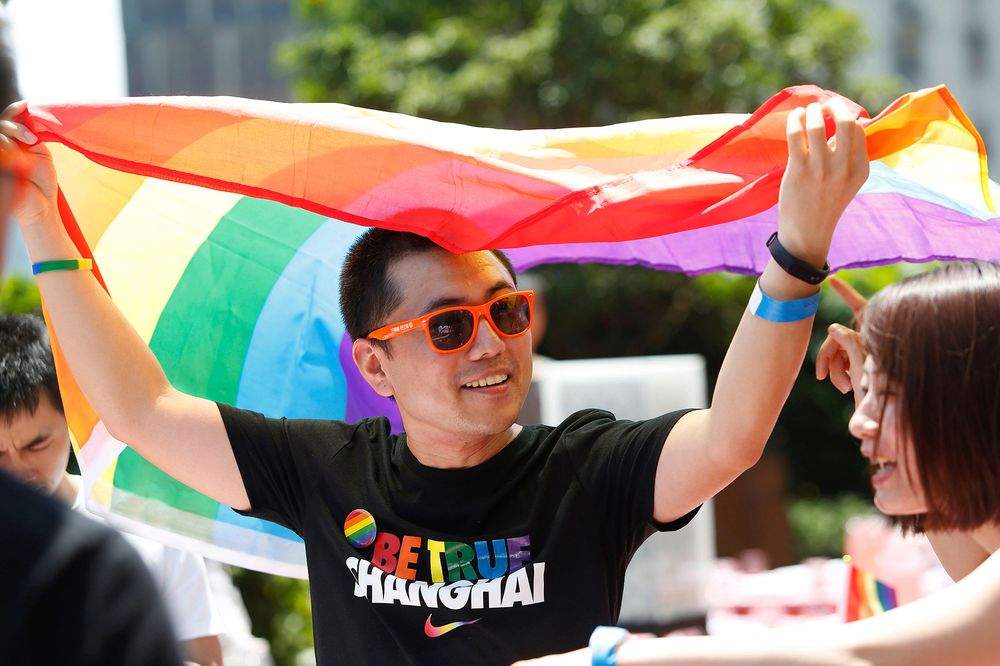 nike taja larian shangai pride untuk komuniti lgbt