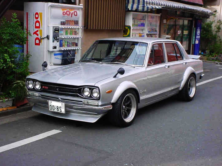 nissan skyline pgc10