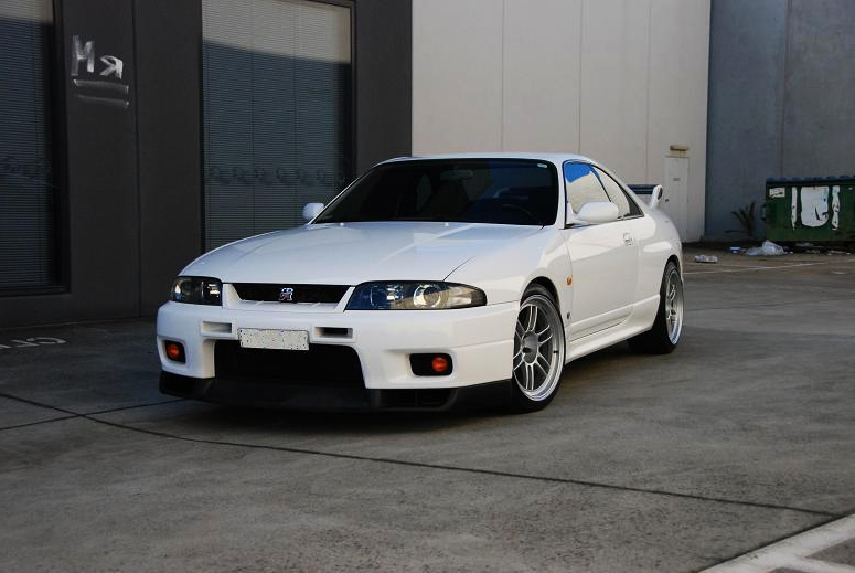 nissan skyline r33 gtr 48947