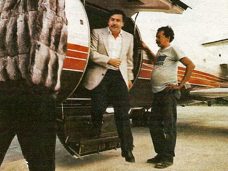 pablo escobar kaya raya