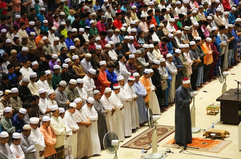 panduan lengkap cara solat sunat gerhana bulan 2