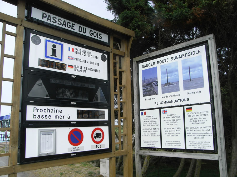 papan tanda passage du gois