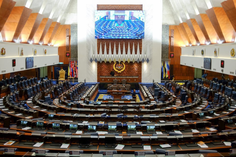 parlimen bersidang