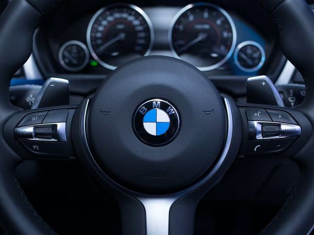 pemanas setereng bmw langganan bulanan