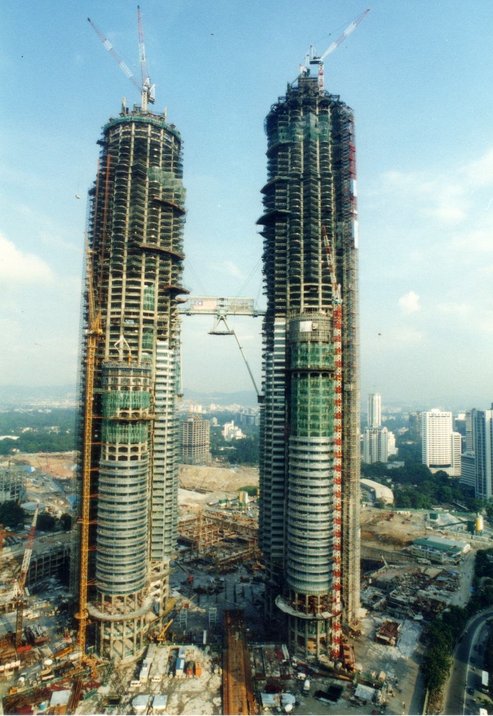 pembinaan klcc mercu tanda popular dunia yang gagal disiapkan