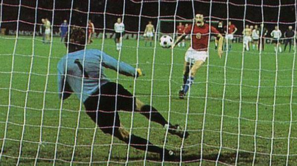 penalti terkenal antonin panenka menentang jerman