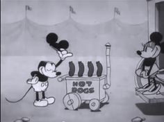 perkataan pertama mickey mouse