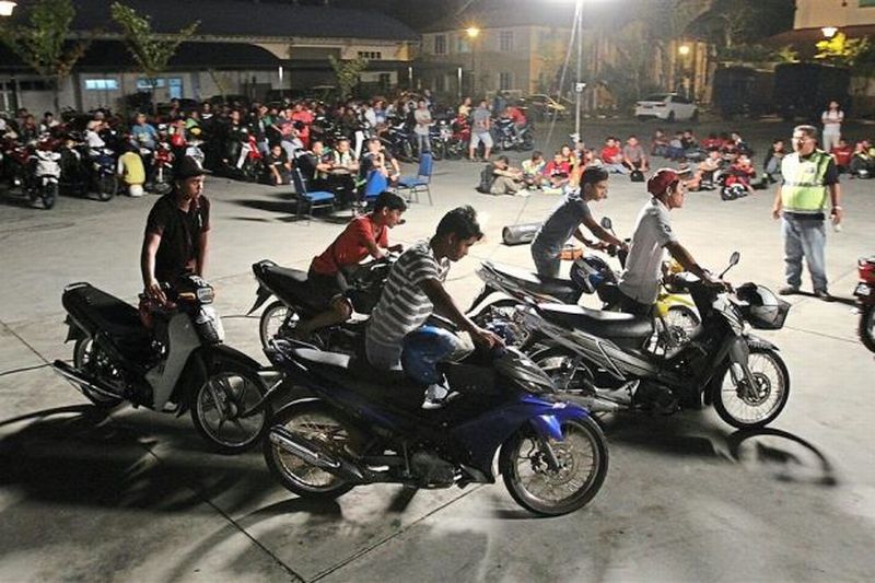 pesalah trafik mat rempit