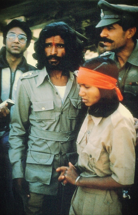 phoolan devi dan man singh menyerah diri