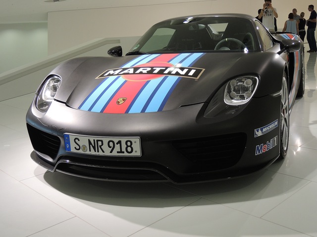 porsche martini