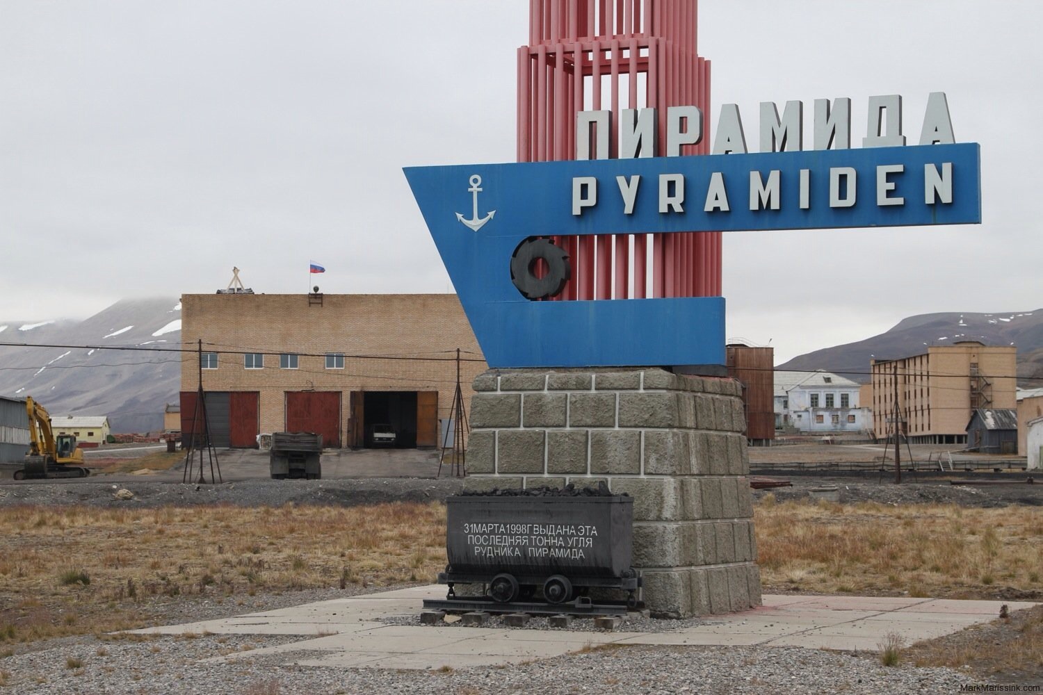 pyramiden norway bandar sunyi sepi