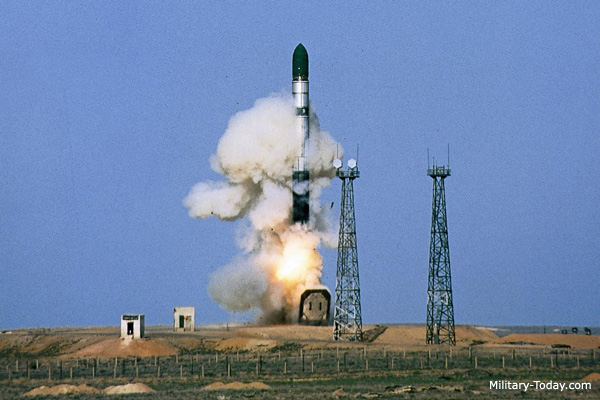 r 36m2 icbm soviet union russia 2