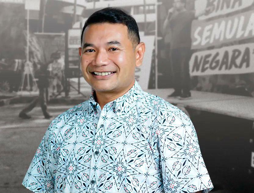 rafizi ramli menteri ekonomi