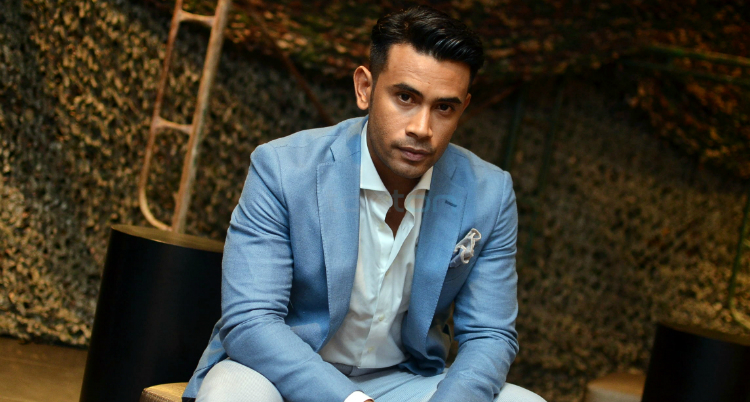 remy ishak sudah bertunang dengan ezza yusof