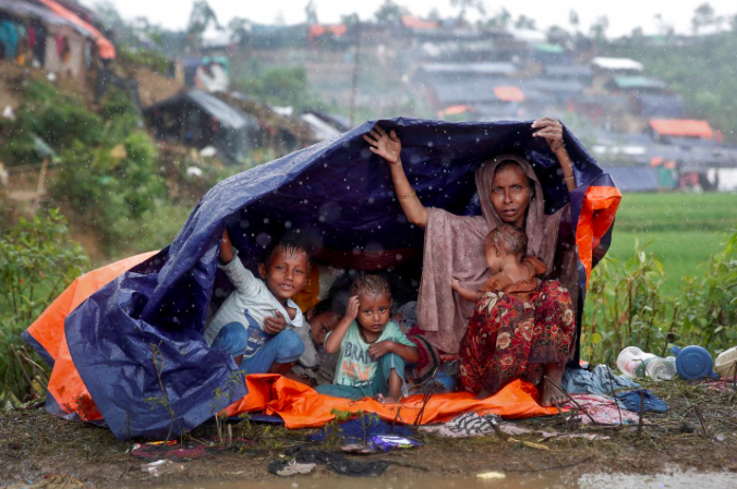 rohingya muslim berlindung bawah khemah