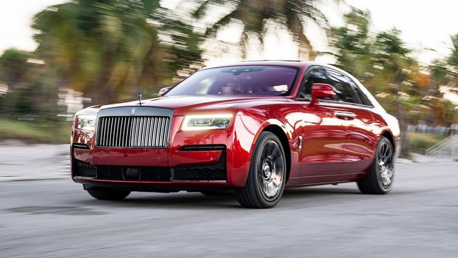 rolls royce ghost kereta kuat minyak