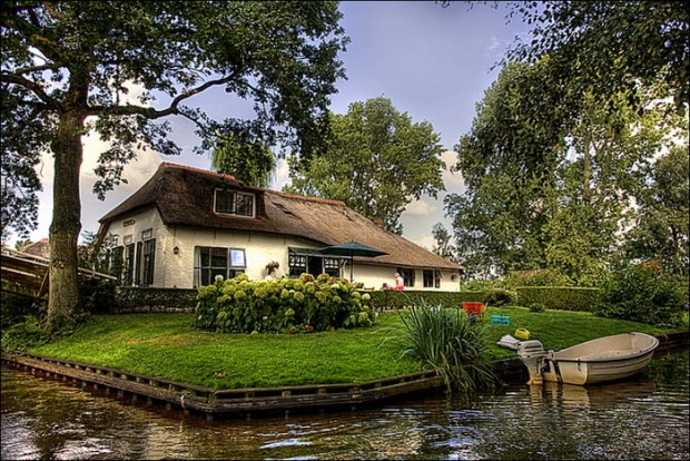 rumah giethoorn