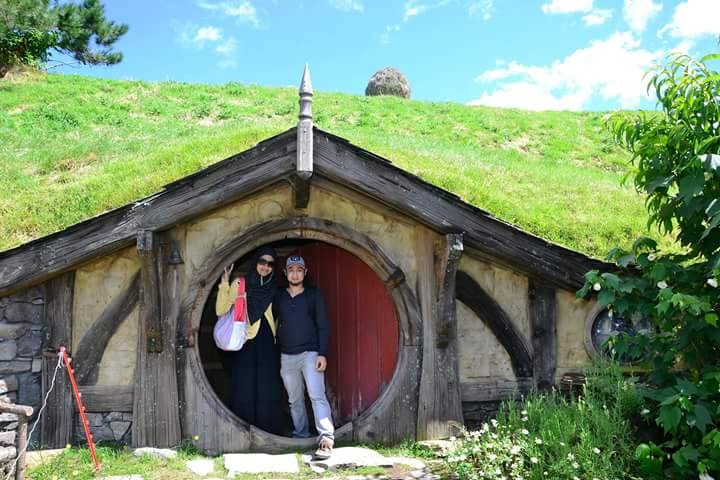 rumah hobbiton di new zealand