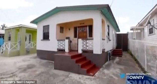 rumah tempat rihanna membesar 725