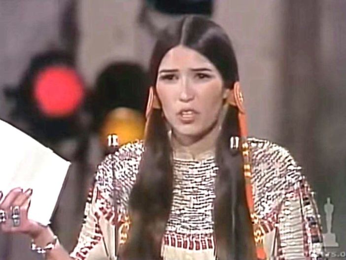 sacheen littlefeather marlon brando