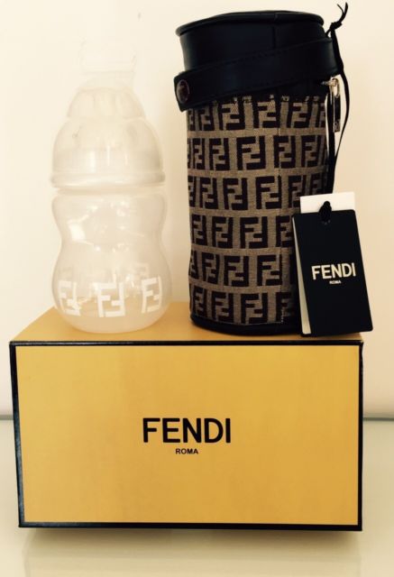 sarung botol bayi fendi