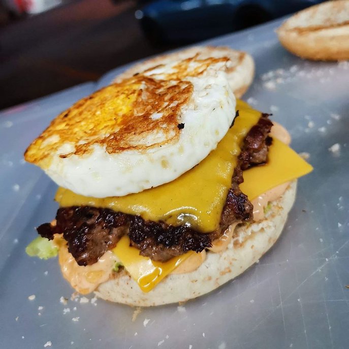 sejarah burger egg banjo telur malaysia