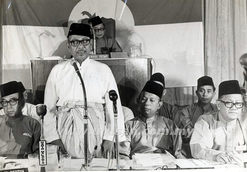 sejarah penubuhan umno tunku abdul rahman