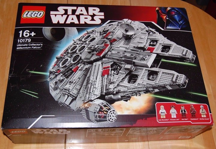 set lego ultimate collector s millennium falcon