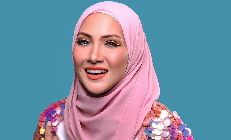 sherry ibrahim mengamuk dengan perancang perkahwinan fattah amin fazura