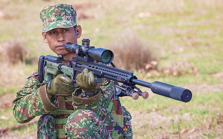 sniper melayu penembak tepat