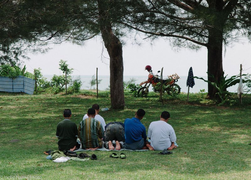 solat berjemaah di luar