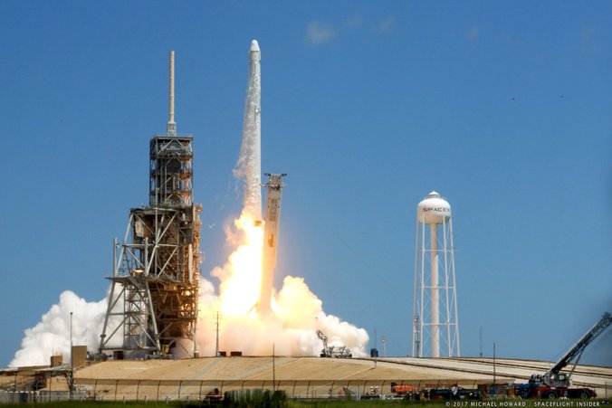 spacex crs 12 rocket