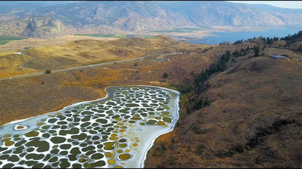 spotted lake tempat alien